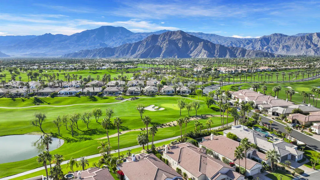 80540 Via Terracina, La Quinta, California 92253 home-pic-49